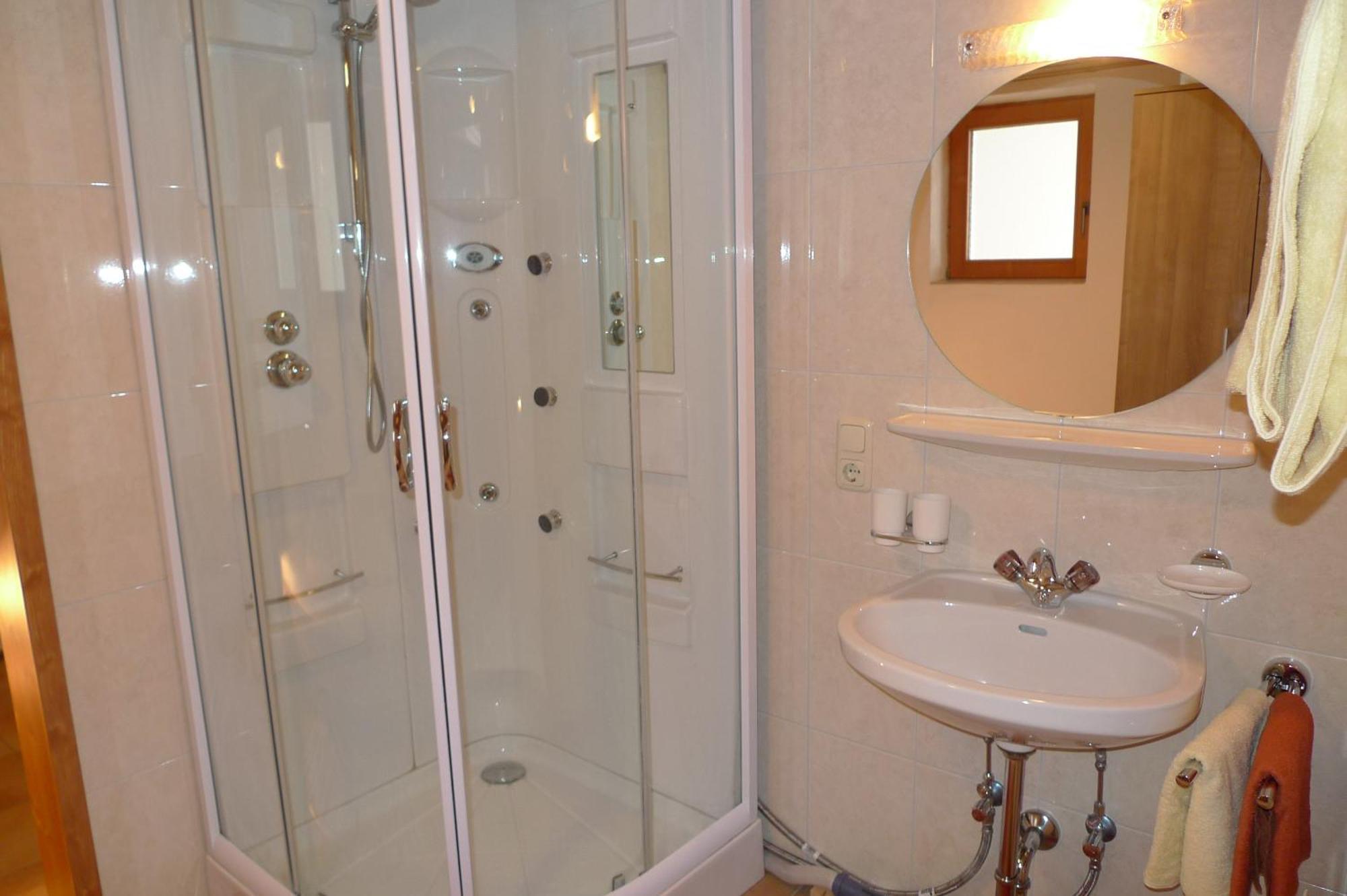 Single Apartment Martlerhof Тукс Экстерьер фото