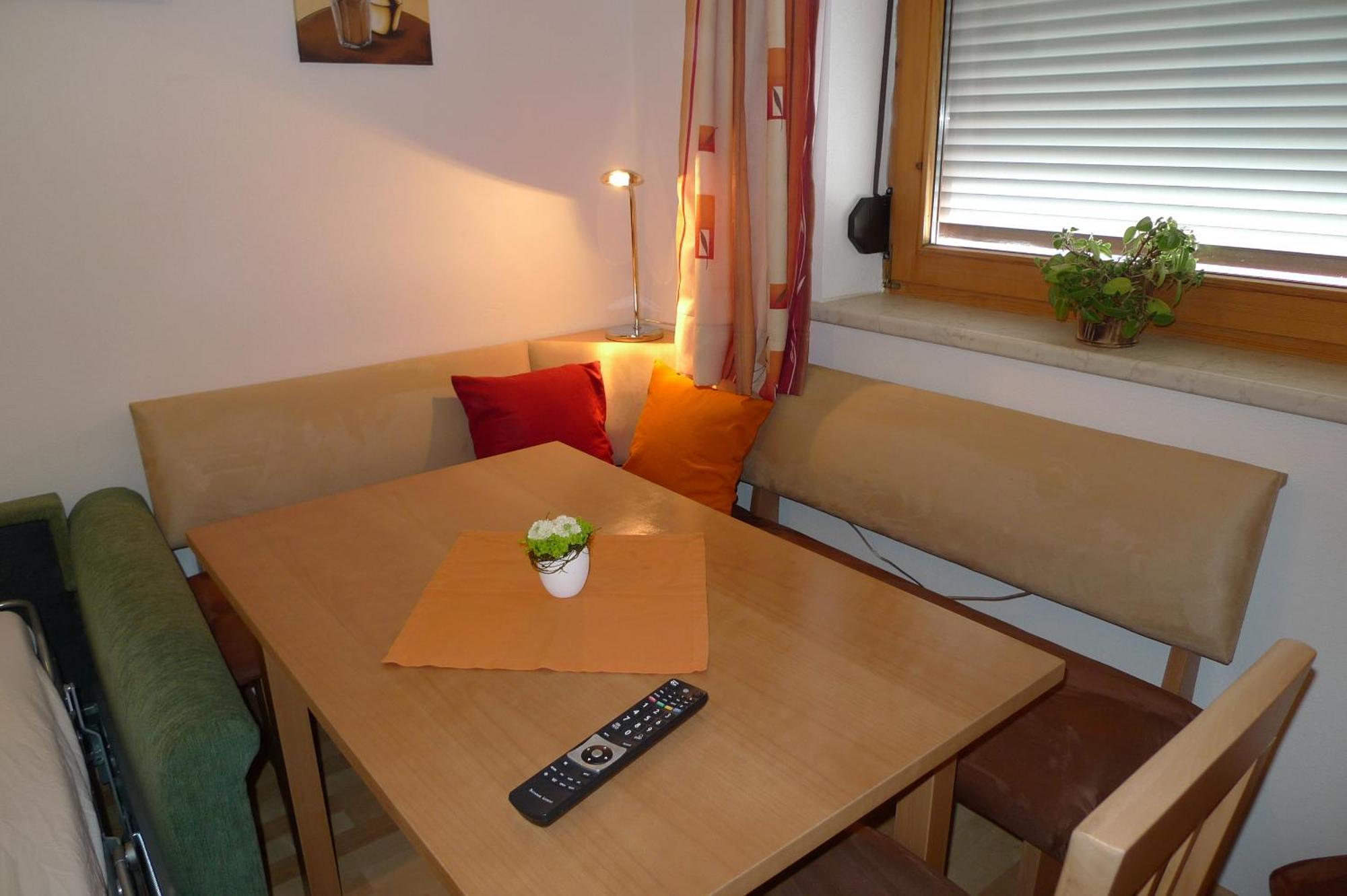 Single Apartment Martlerhof Тукс Экстерьер фото