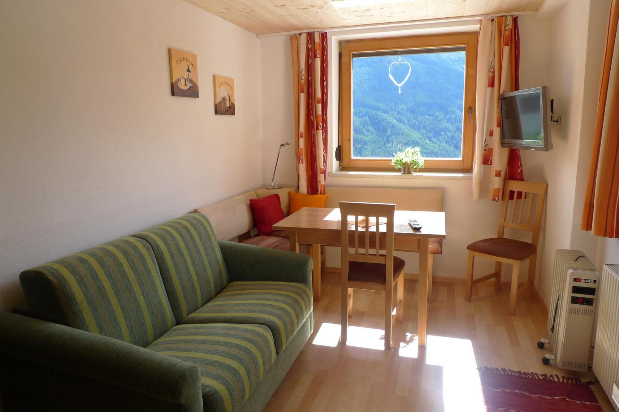 Single Apartment Martlerhof Тукс Экстерьер фото